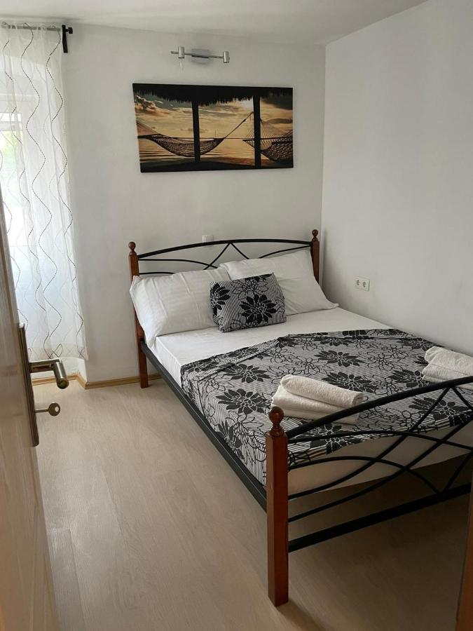 Puntamika apartmány Zara Esterno foto