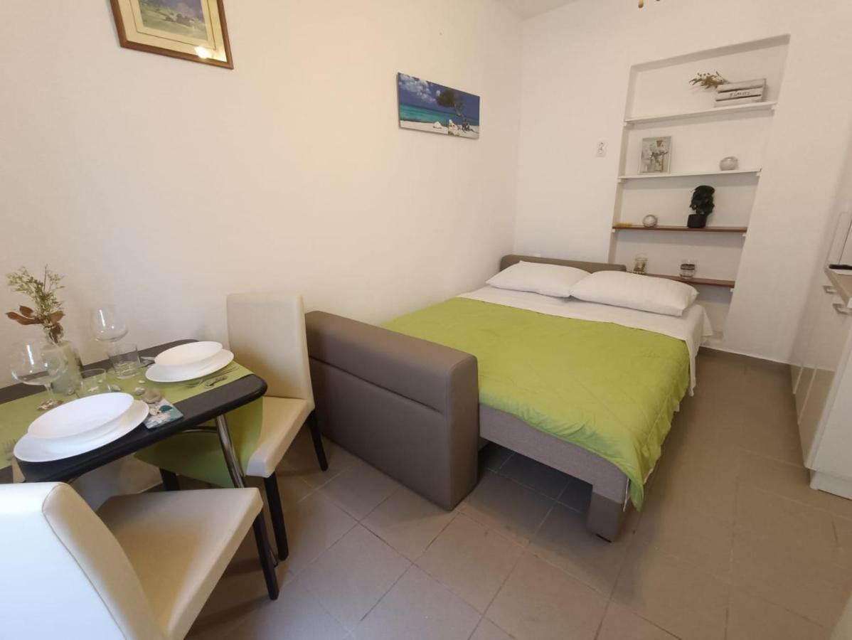 Puntamika apartmány Zara Esterno foto